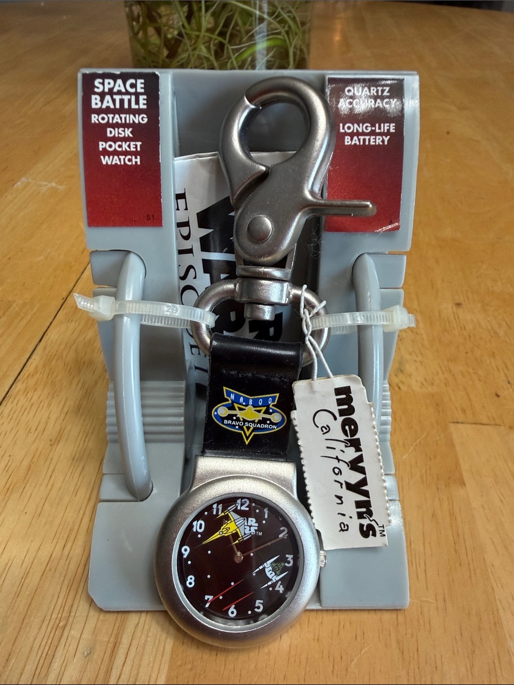 Vintage 1999 Star Wars Episode 1 Nelsonic Space Battle Pocket Watch NIB